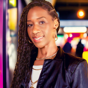 Meet your Posher, Venee